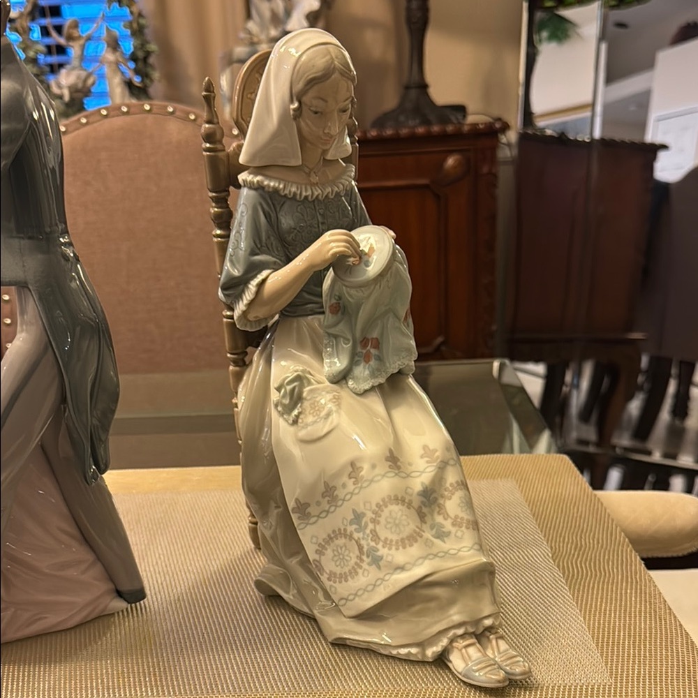 Lladro Porcelain Figurine in Blue and Cream